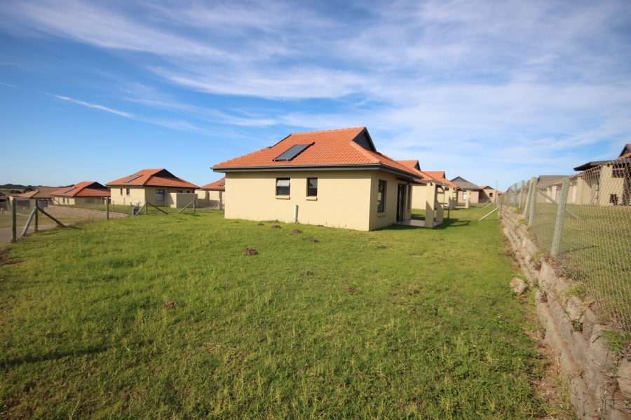 2 Bedroom Property for Sale in Kidds Beach Eastern Cape